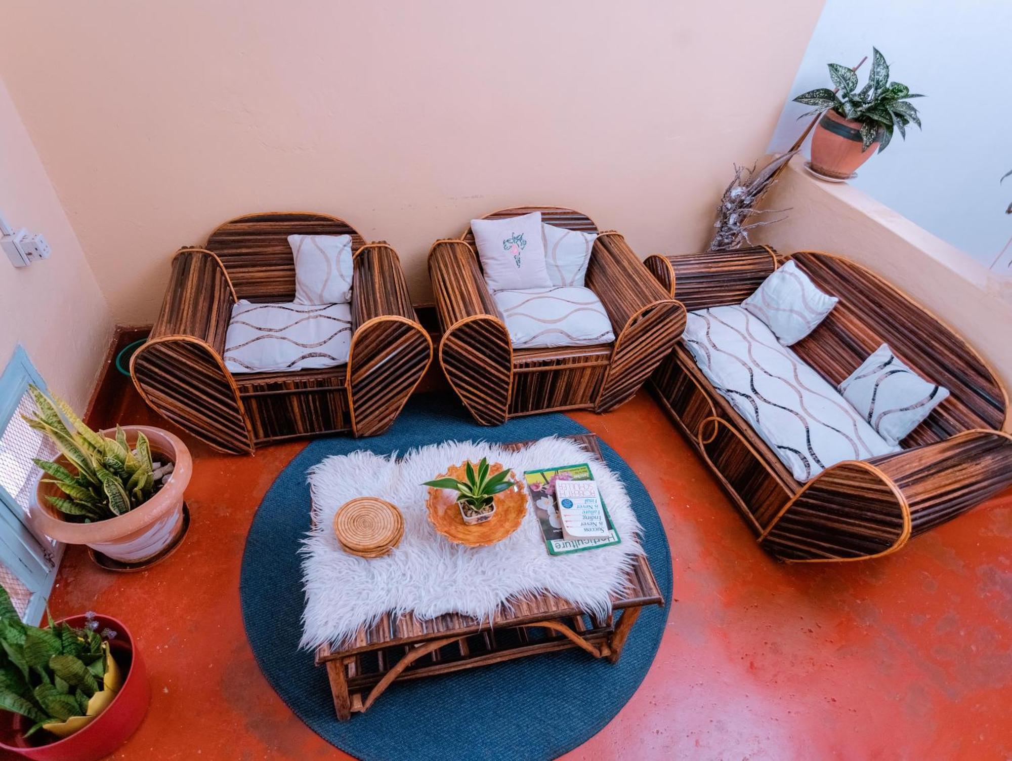 Faraja Homestay- Seamless Comfort In The Heart Of The City - Free Wifi, Warm Hospitality, And Local Delights Await 莫希 外观 照片