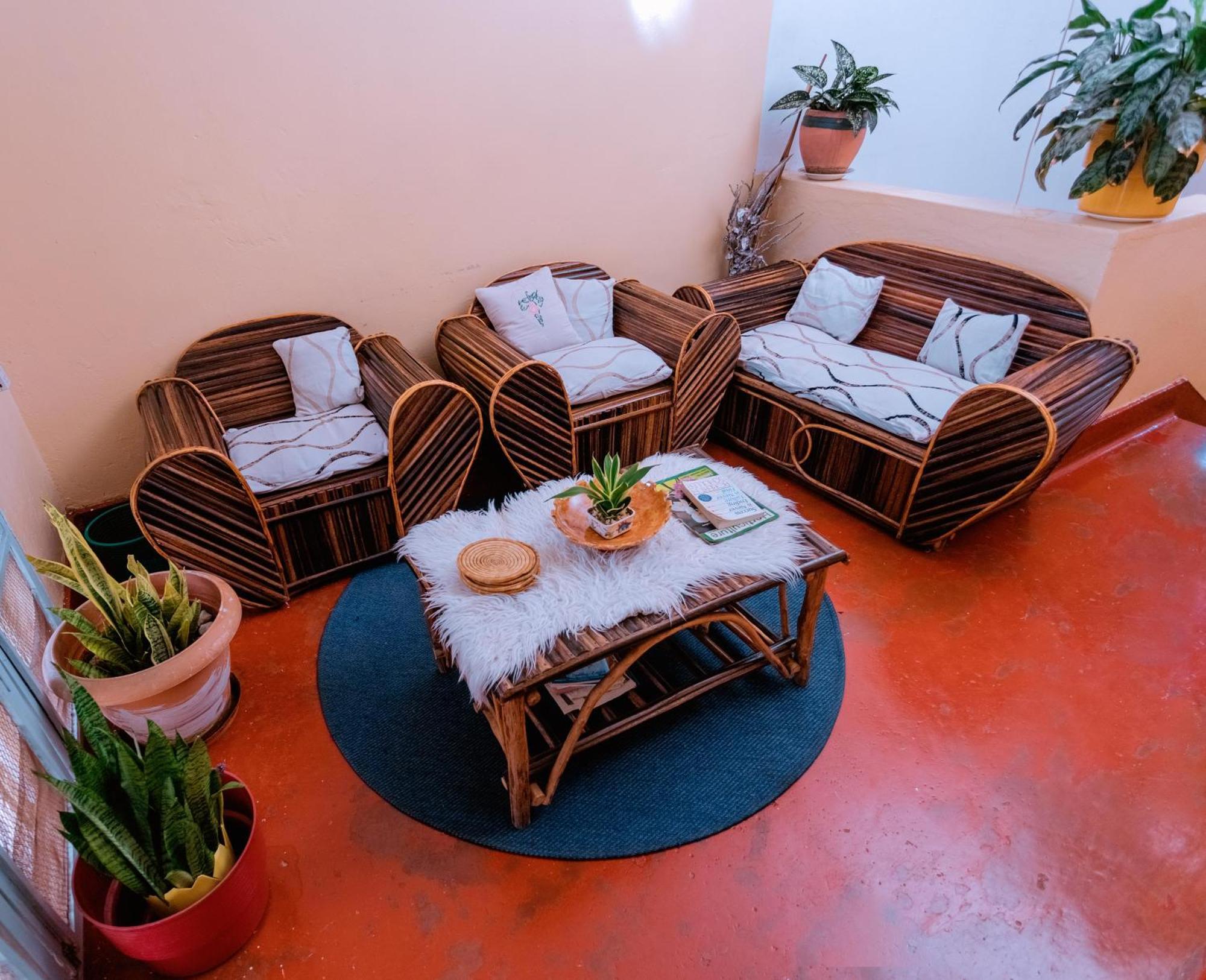 Faraja Homestay- Seamless Comfort In The Heart Of The City - Free Wifi, Warm Hospitality, And Local Delights Await 莫希 外观 照片